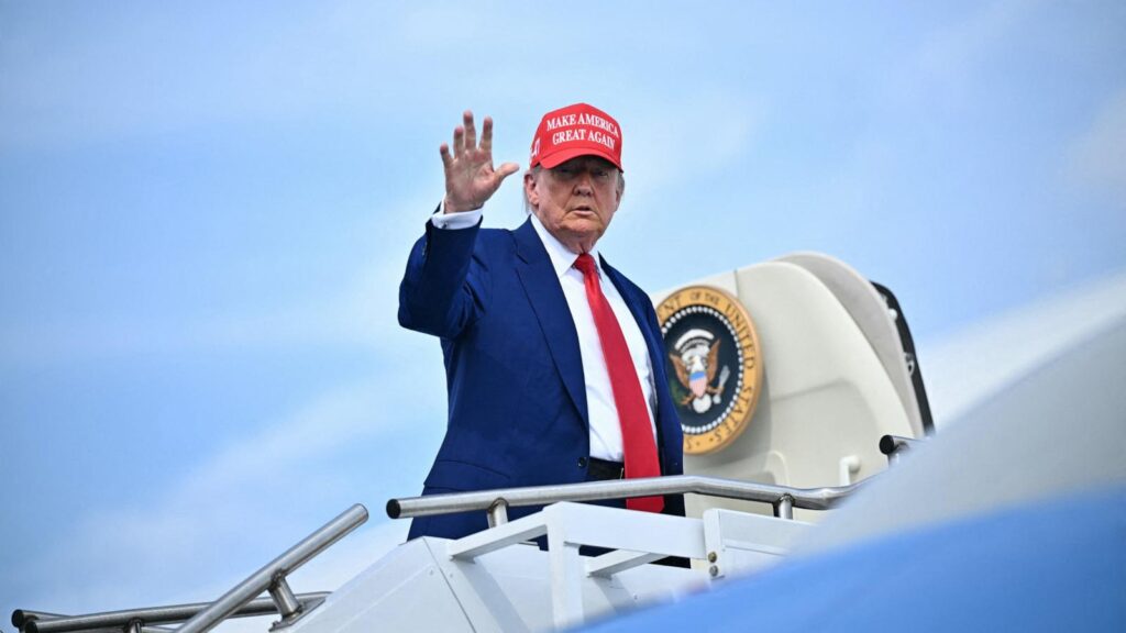 Trump Urges Iranians