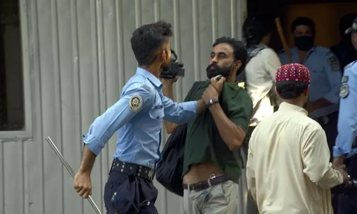 Police Attack Journalists in Islamabad